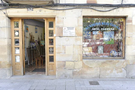 Academia Bellas Artes Kurutziaga - 2