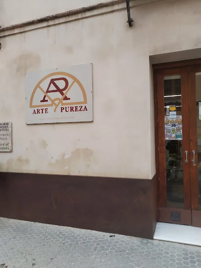 Arte y Pureza - Clases de Cerámica Sevilla - Taller Artesanal