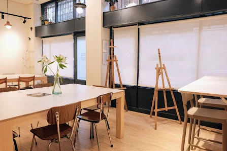 El Estudio Arte Akademia - 2