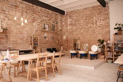 Invernadero Ceramics - Taller de Cerámica en Barcelona