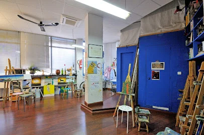 TALLER DE CREACIÓN Y ARTE JUAN GOMEZ